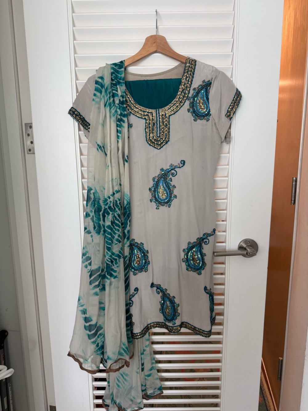 Embellished Teal & Gray Paisley Salwar Kameez Set